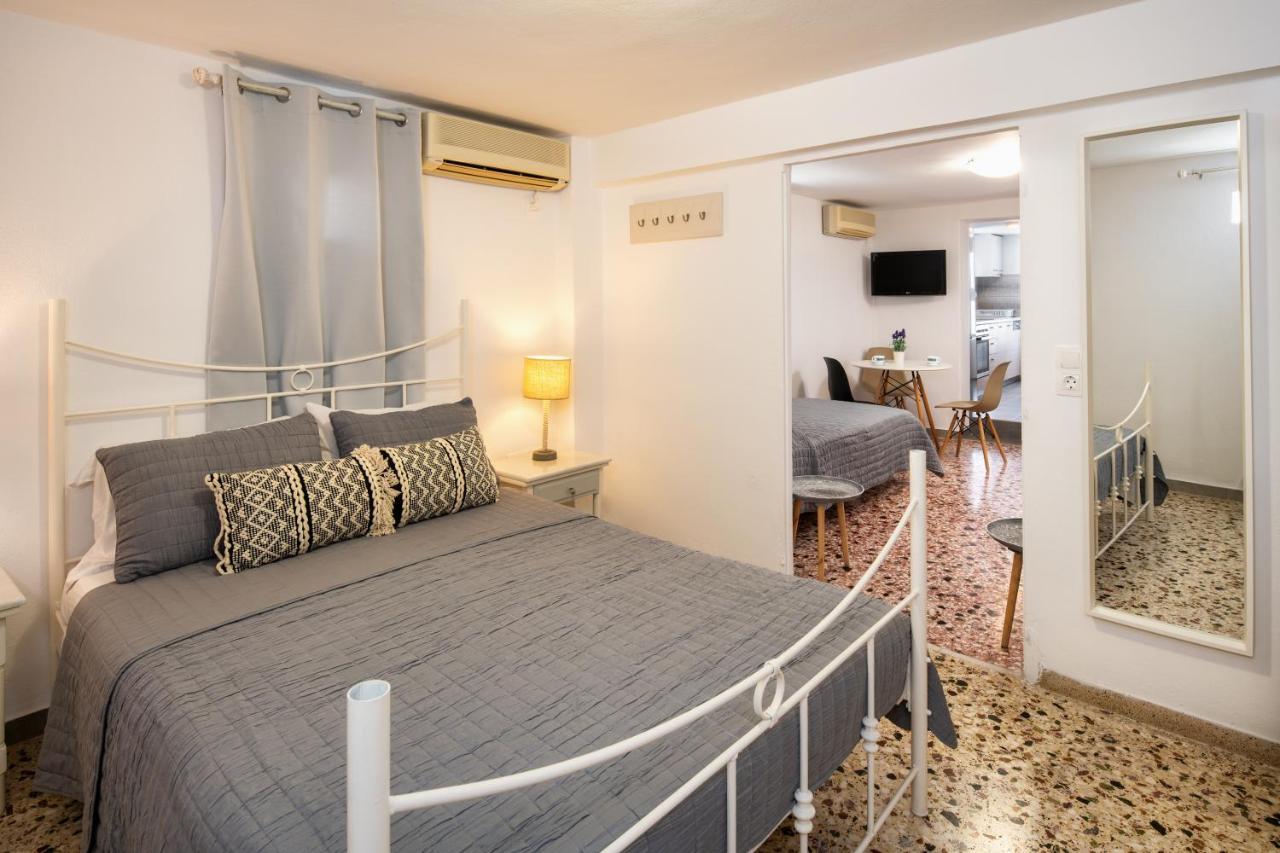 Afrodete Hotel Фиростефани Экстерьер фото