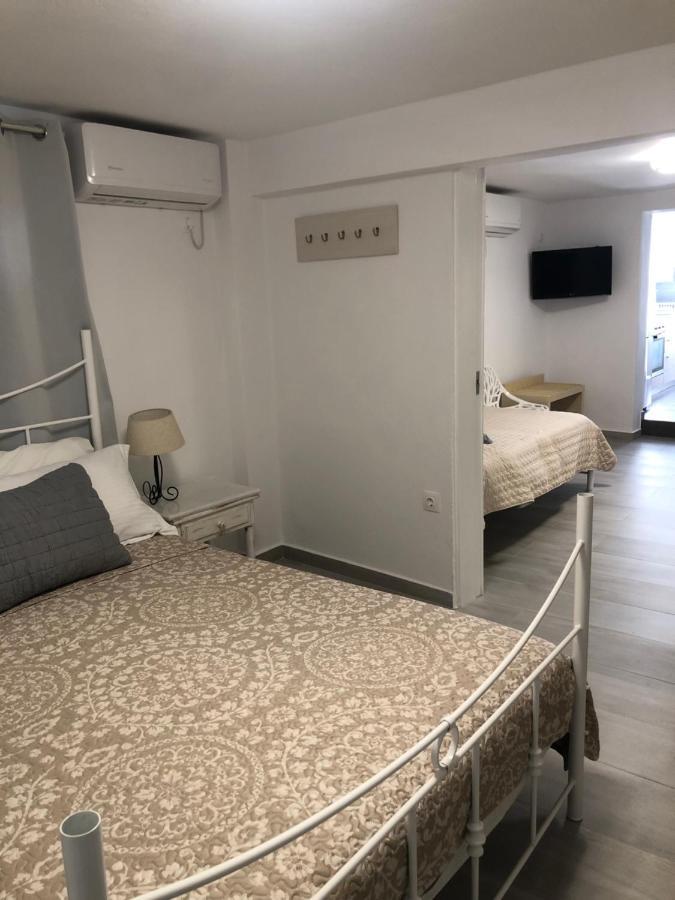 Afrodete Hotel Фиростефани Экстерьер фото