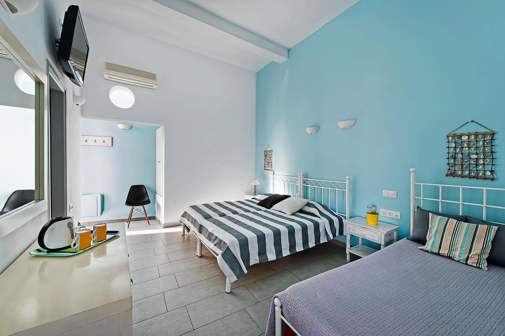 Afrodete Hotel Фиростефани Экстерьер фото